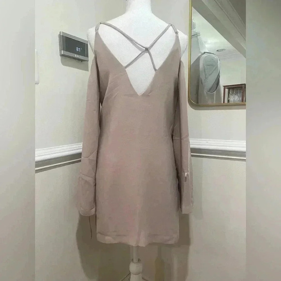 IRO Lebeca Cold Shoulder Shift Dress In Pink Sz 8 - Picture 5 of 7